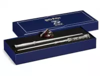 Ilustracja Harry Potter - Zestaw Różdżek Harry Potter i Kamień Filizoficzny - 25 rocznica